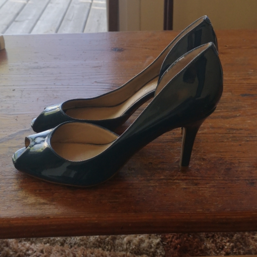 Shoes - Picture 2 of 2
